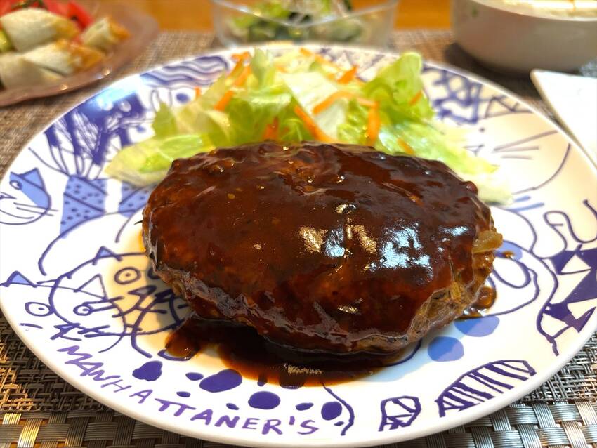 ひじき入り煮込みハンバーグ...