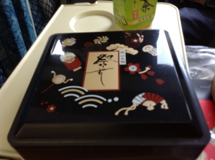 念願の祭り寿司。無事ゲット！