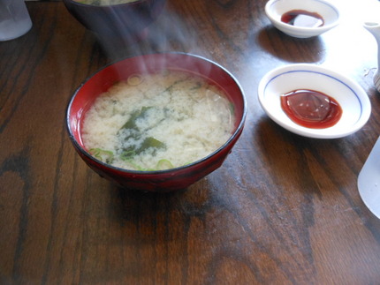 お味噌汁。風邪にはこれが一番有...