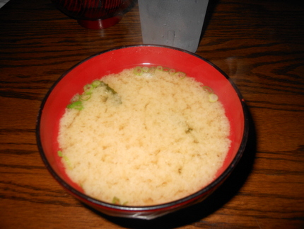 お味噌汁にほっとしました。