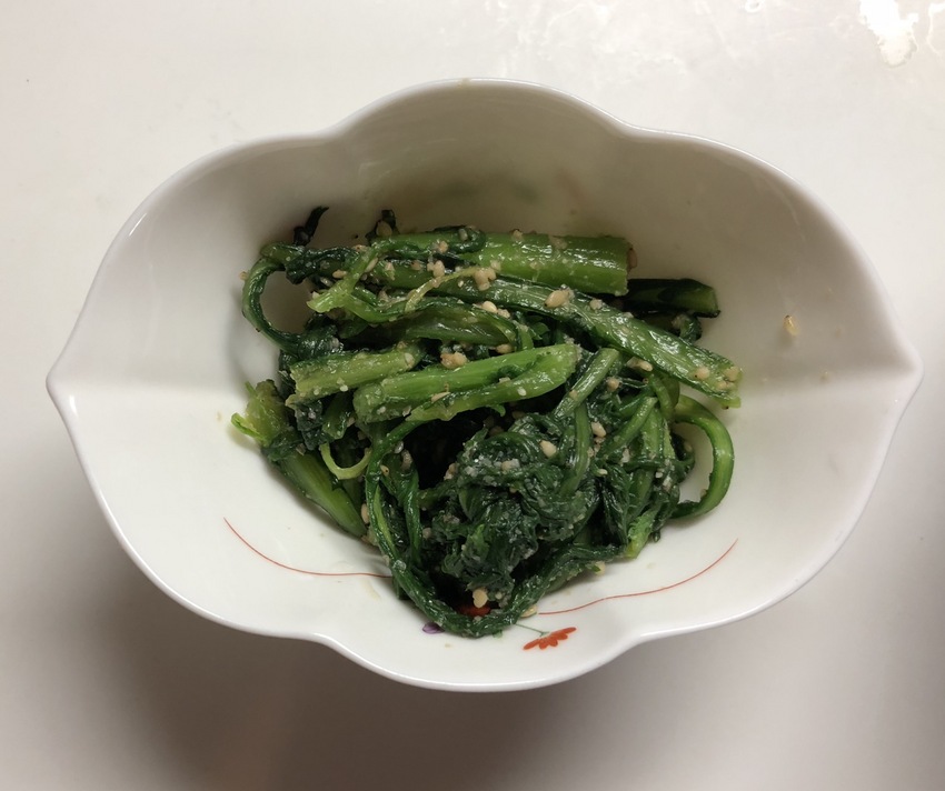 春菊の胡麻和え
