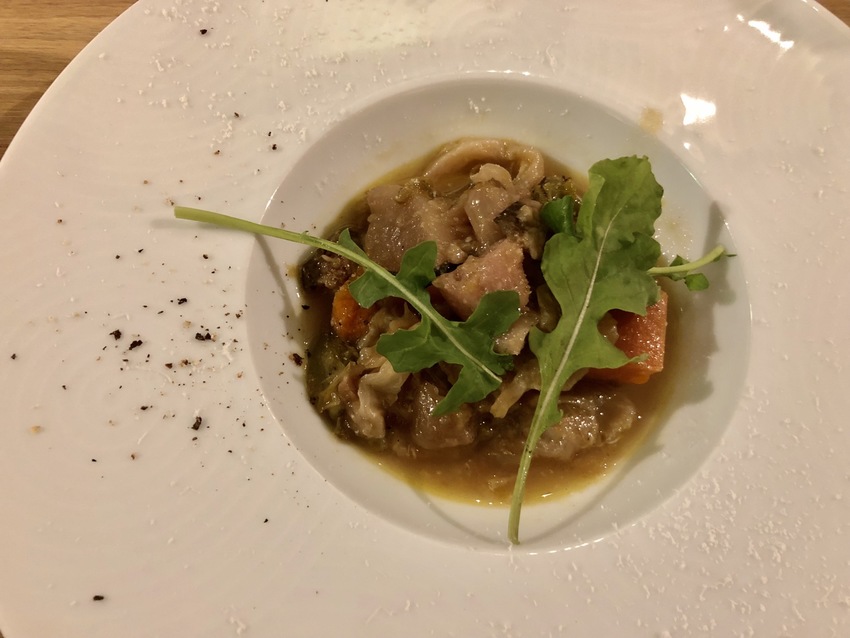野菜の煮込み。お野菜は近郊で採...