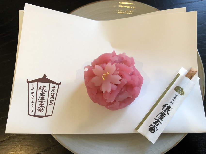 桜の季節にぴったりの和菓子