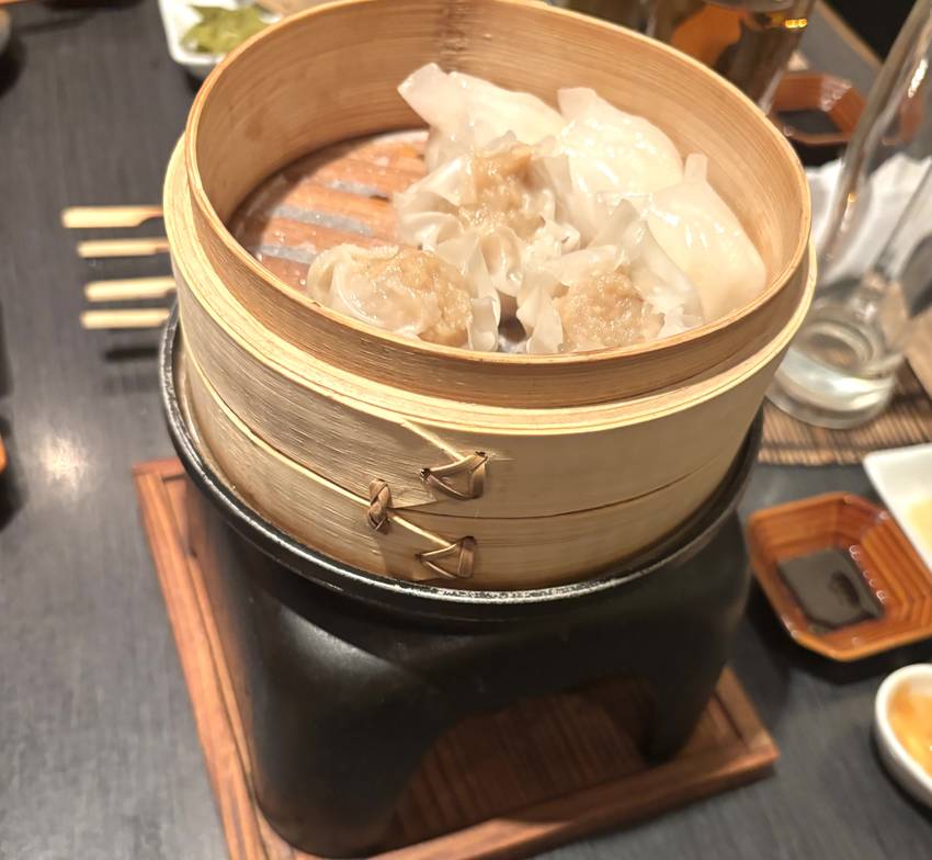 海老と豚肉のシュウマイ