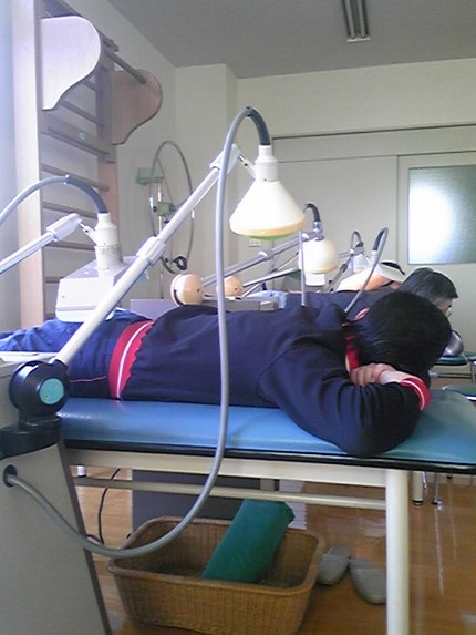 土曜の整形は満員