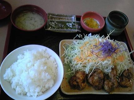 チキン煮込み定食４９０円