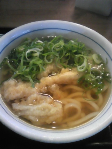 お昼はか〜るく