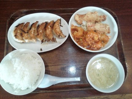 遅めのランチ