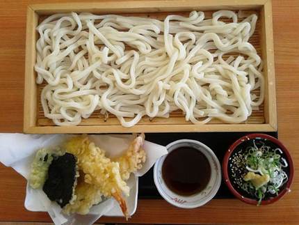 昼はうどん
