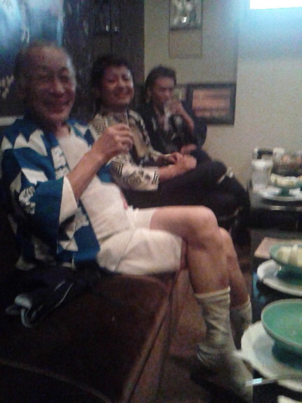 祭は続く