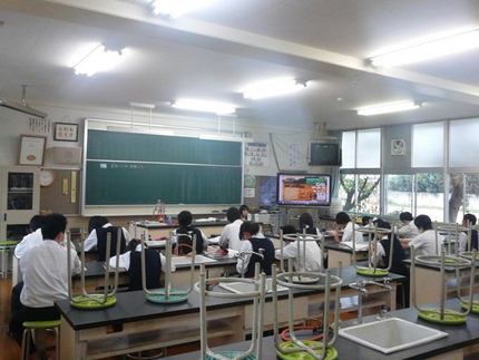 今日は「学校に行こうデー」
