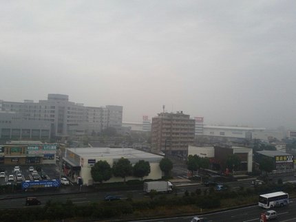 雨天だけど、ＰＭ２．５の注意喚...