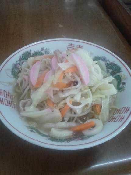 お昼は天郷食道で