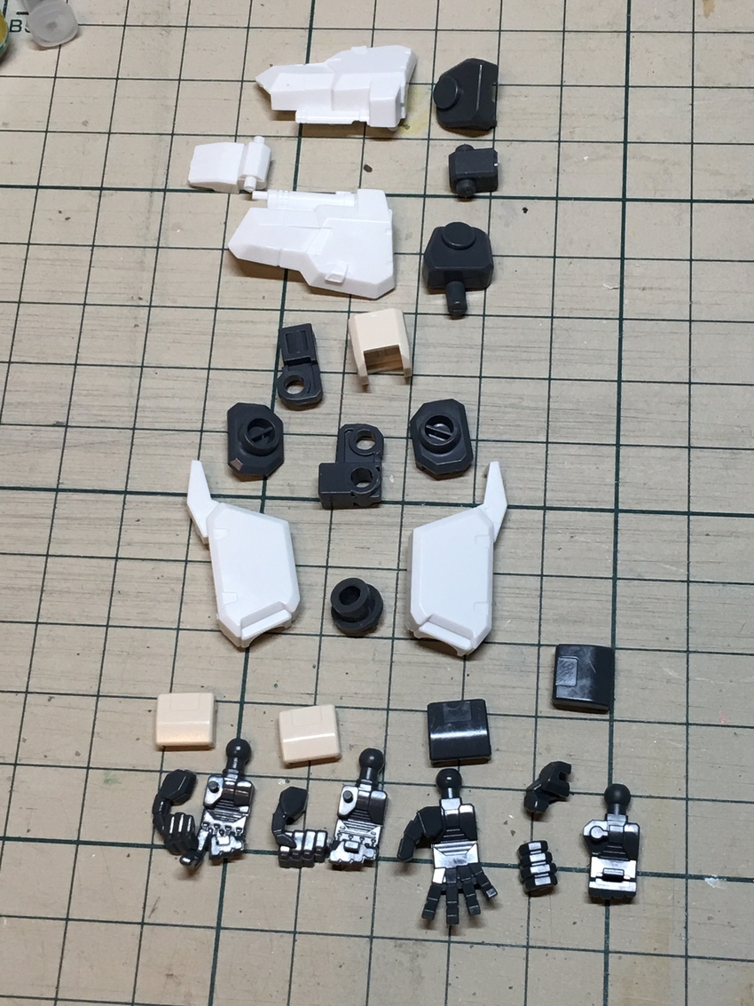 右手のパーツ構成です