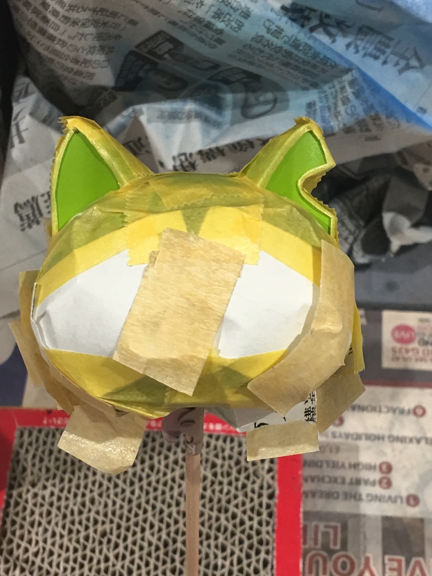 耳を塗ります