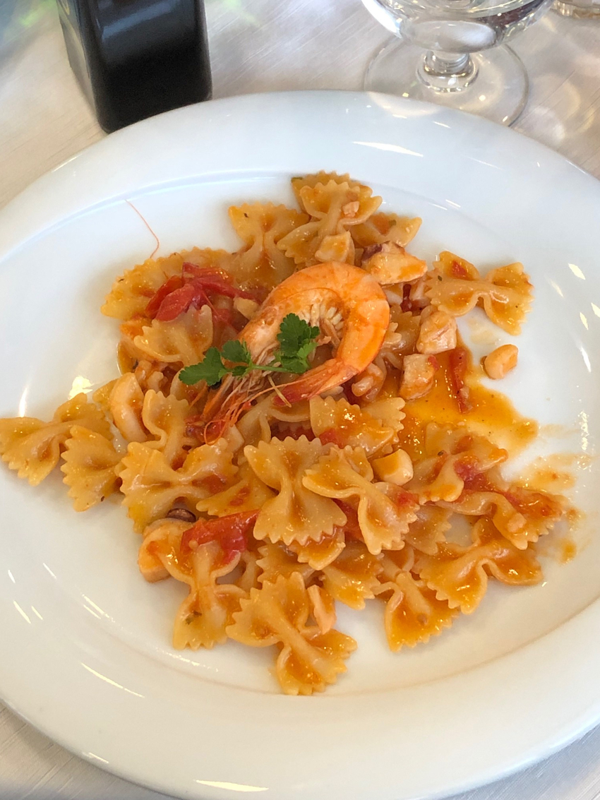 昼食のパスタです