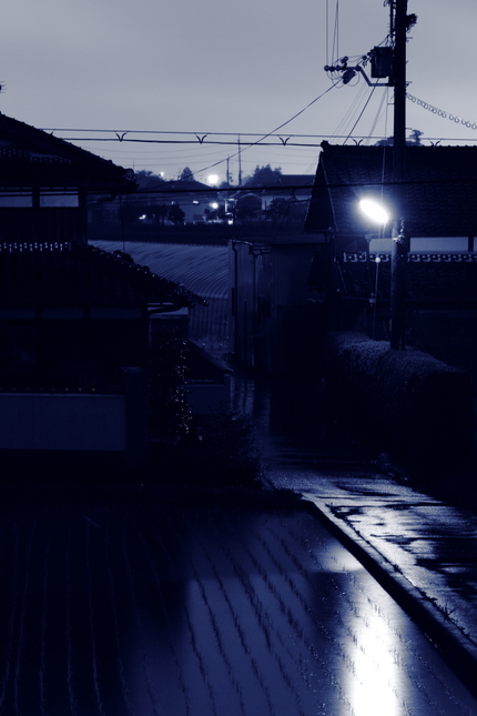 雨の夜