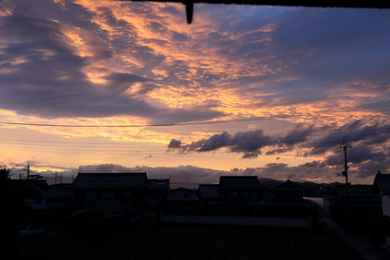 夕立の後の夕焼け