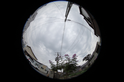 360℃に電柱や電線が見えます...