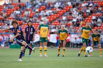 Japan v Australia Women`s Fo...