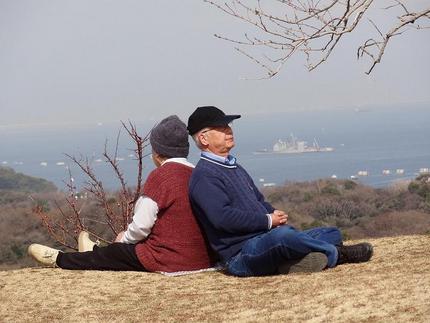極楽の背凭れ