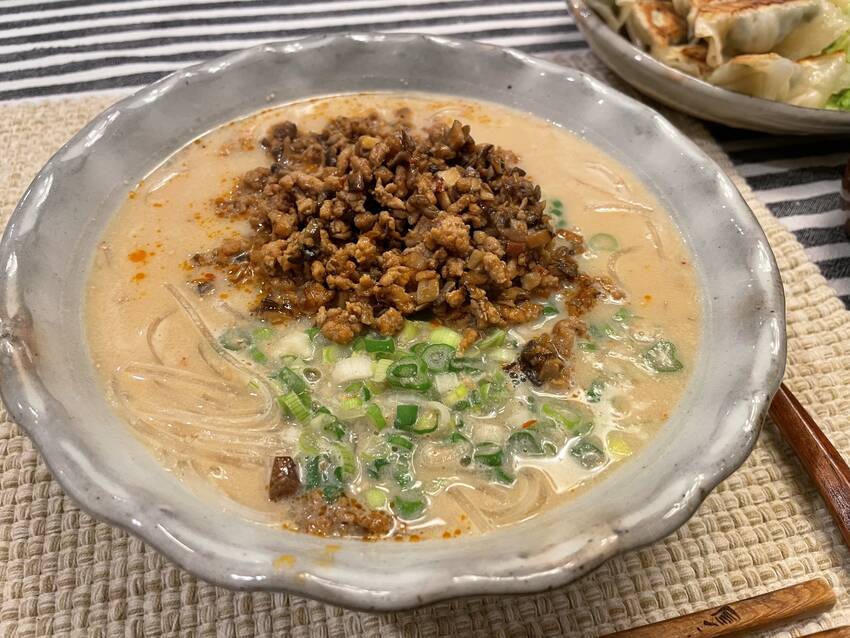 肉みそは細かく切ったマッシュル...