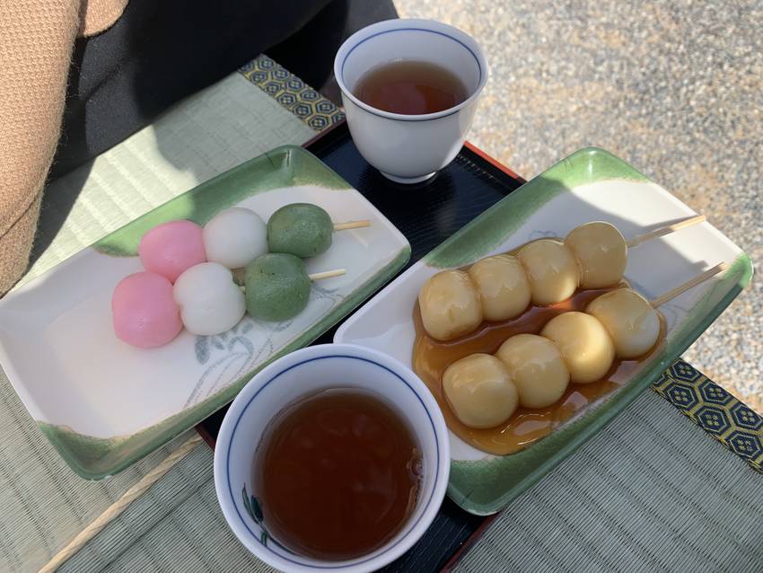 兼六園は花盛り