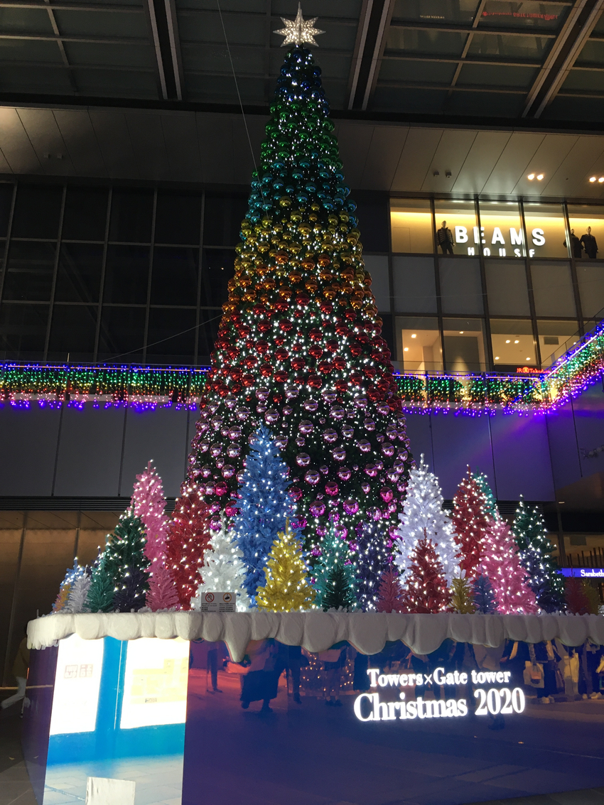 名古屋駅前のクリスマスツリー、...