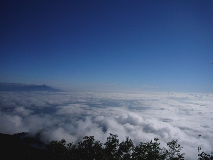 「鳳凰三山」の記･･･(雲海と...
