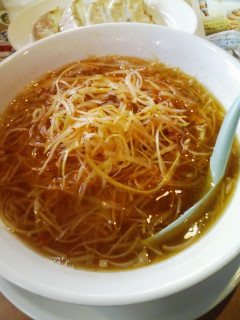 ネギラーメン…。...