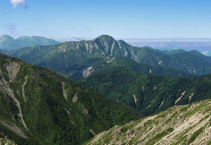 「塩見岳」・・・。