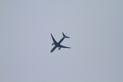 超低空飛行・・・。