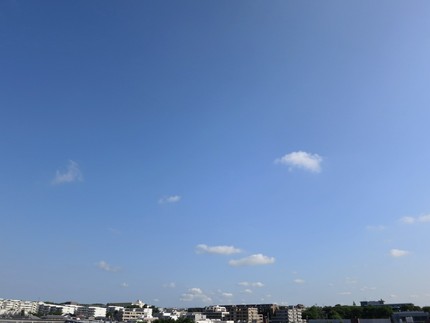 今日の朝の空・・・。
