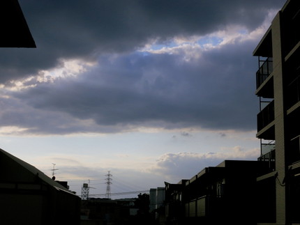 今の空・・・。