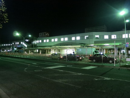 午前4:00に起きて出発。 ま...