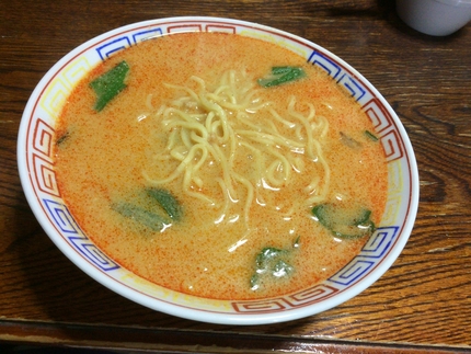 この上に七味を少し浮かせていた...