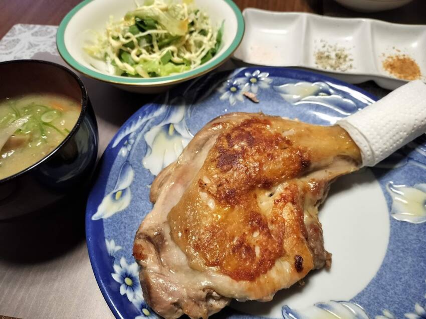 夕飯　おかず でっかぁ～い　鶏...