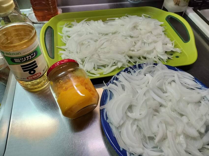またまた酢玉葱 を 作る 新玉...