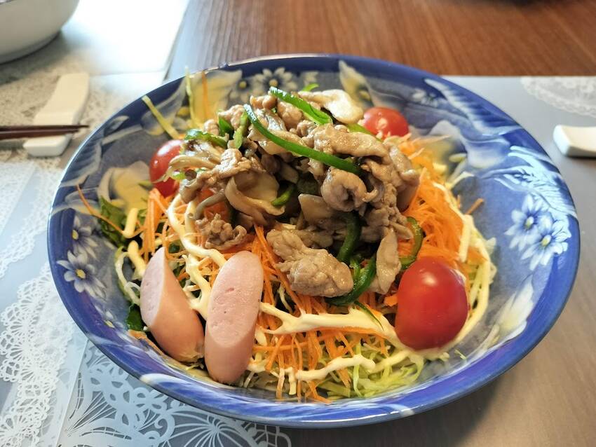 お昼 サラダそうめん 豆腐さん...