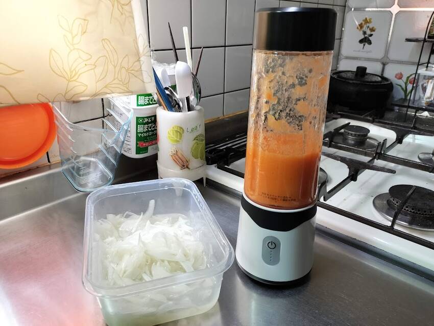試運転 人参ドレッシング作って...
