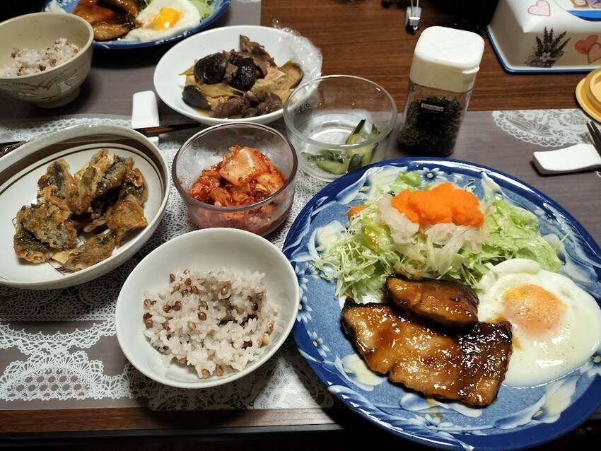 夕飯 の おかず ★ブリの照り...