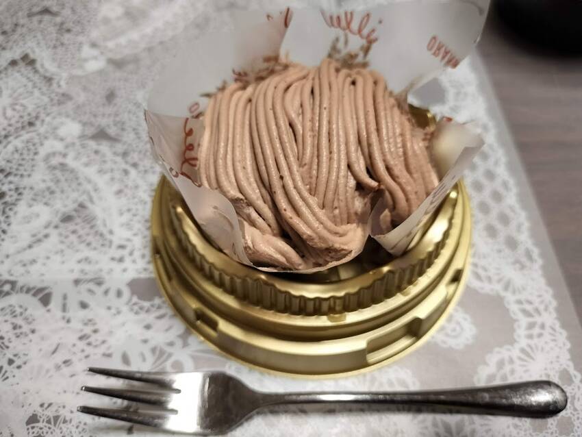 夕飯後 の デザート モンブラ...