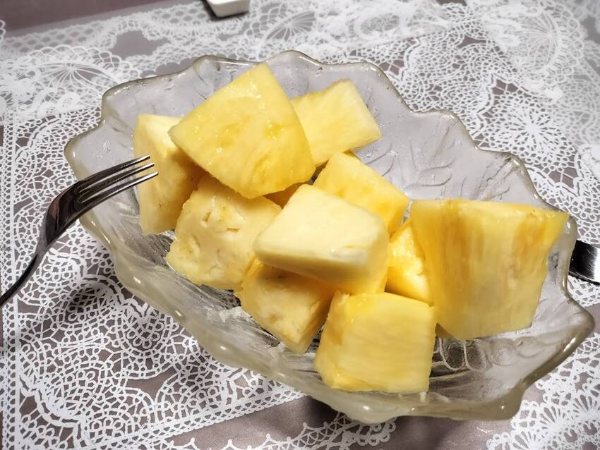 食後のデザート パイン甘酸っぱ...