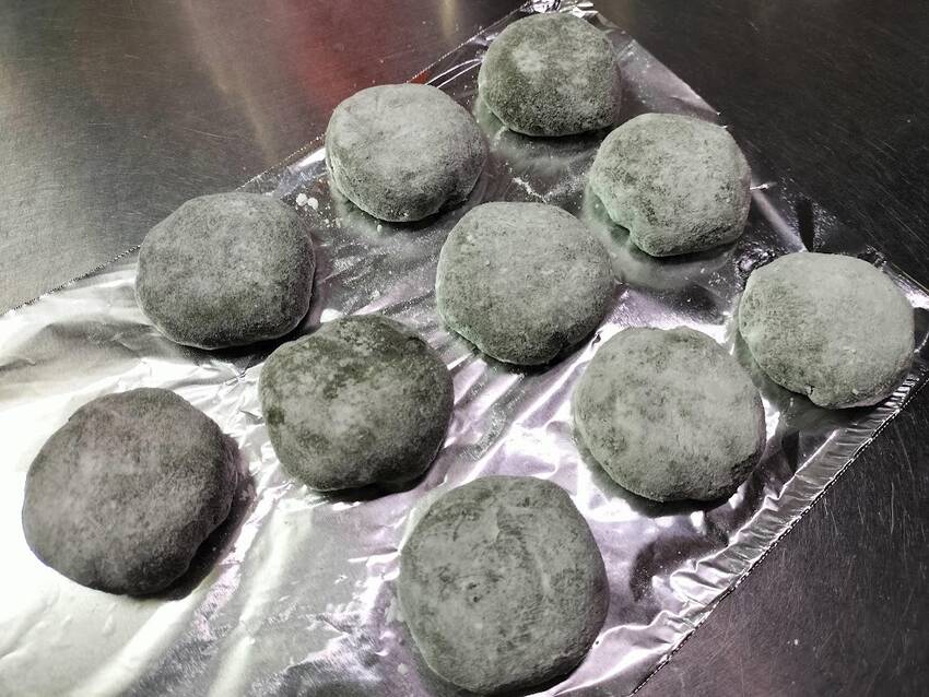お供え用 ヨモギ餅いつもは 迎...