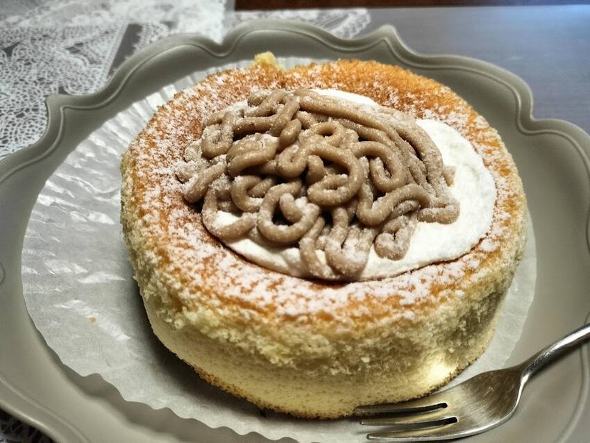 夕食後 の デザート山崎製菓 ソフトなシフォンケーキ熊本県産...