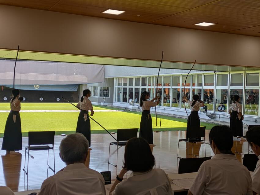 久留米弓道連盟・女子チーム...