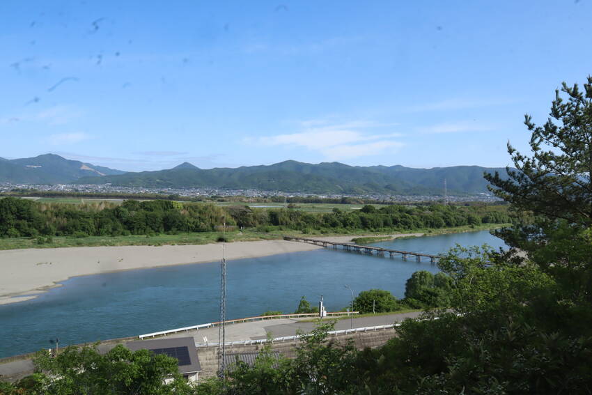 最近行った徳島の写真でも添えて...