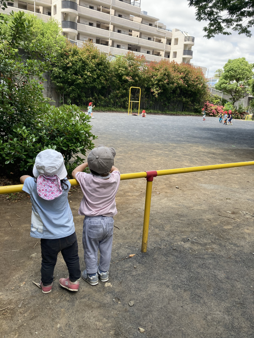 みんな何してるのかなー?