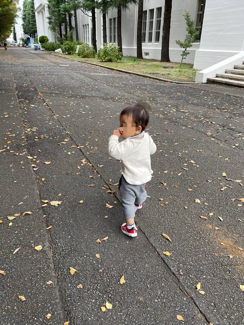 保育園から歩いてきたけど まだ...