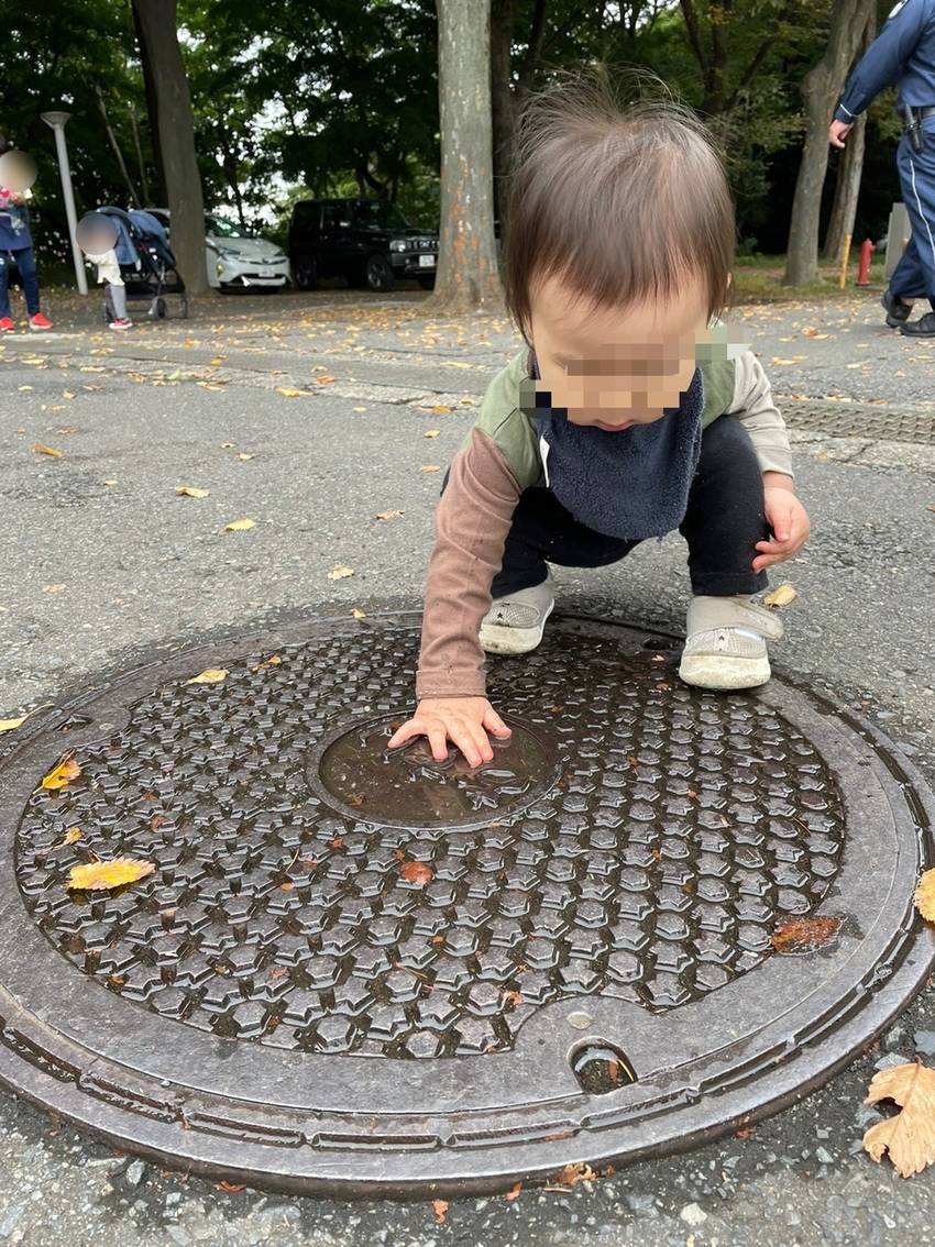 わっ!冷たい! お水を見るとワ...